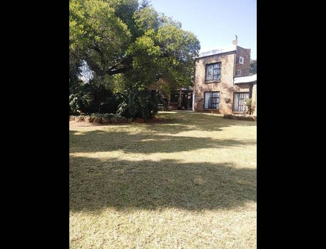4 BEDROOM HOUSE FOR SALE IN SUNWARD PARK